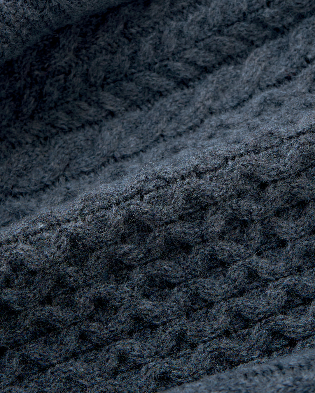 REKN-010 | "GUNTE" KNIT SWEATER