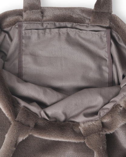 REAC-023 | Castro FUR BAG 39.0