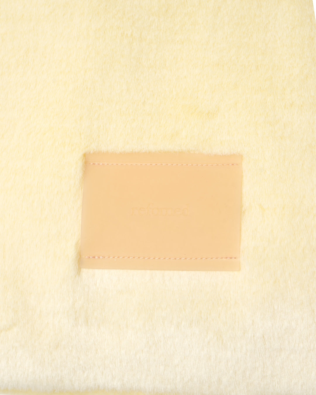 REAC-023 | Castro FUR BAG 39.0