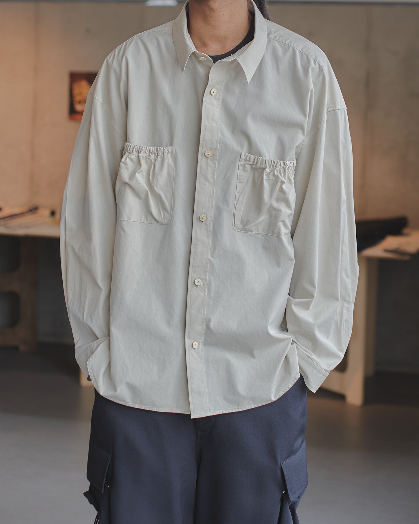RESH-029 | WRIST PATCH WIDE SHIRT