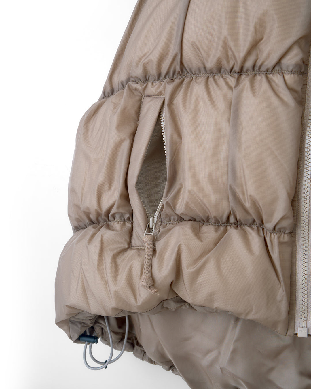 REVE-007 | MANUAL DOWN VEST